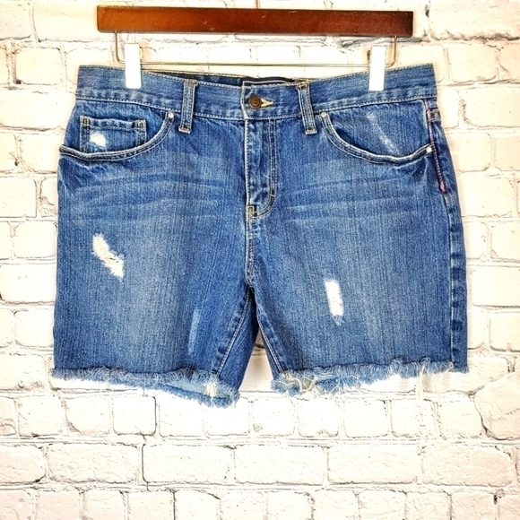 VICTORIA'S Secret Pink Cut Off Denim Shorts sz. 6 - Picture 2 of 9